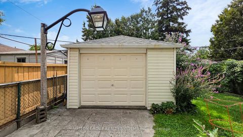 Photo 26 at 129 Lonborough Avenue, Greenbrook, Toronto