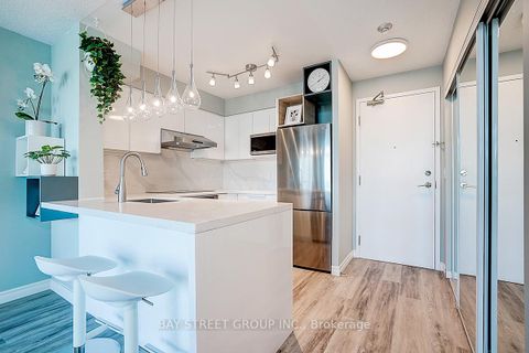 Photo 12 at PH3 - 5500 Yonge Street, Willowdale West, Toronto