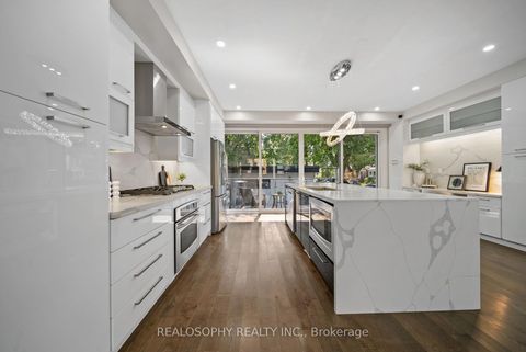 Photo 7 at 9 Plains Road, East York, Toronto