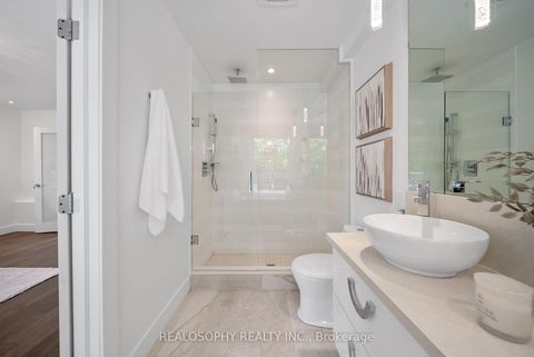 Photo 22 at 9 Plains Road, East York, Toronto