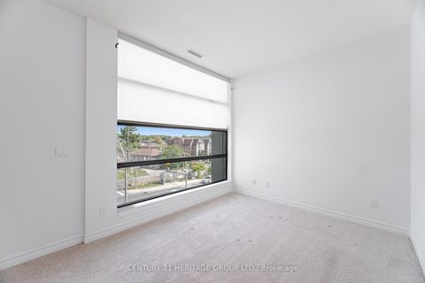 Photo 16 at 320 - 2522 Keele Street, Maple Leaf, Toronto