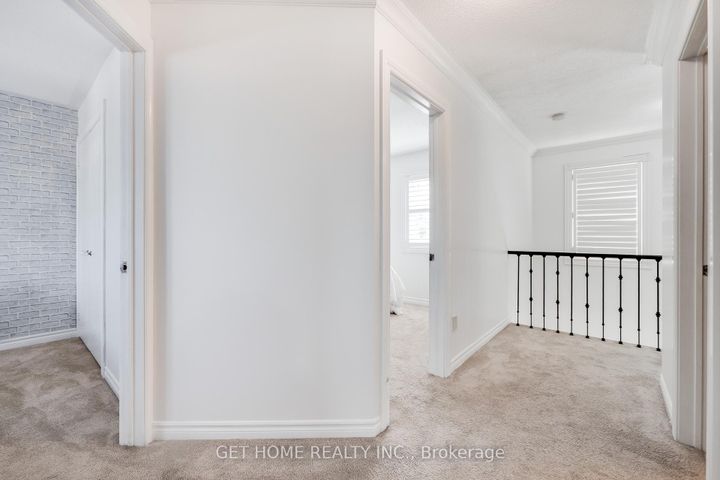 Photo 18 at 1119 Ashgrove Crescent, Pinecrest, Oshawa