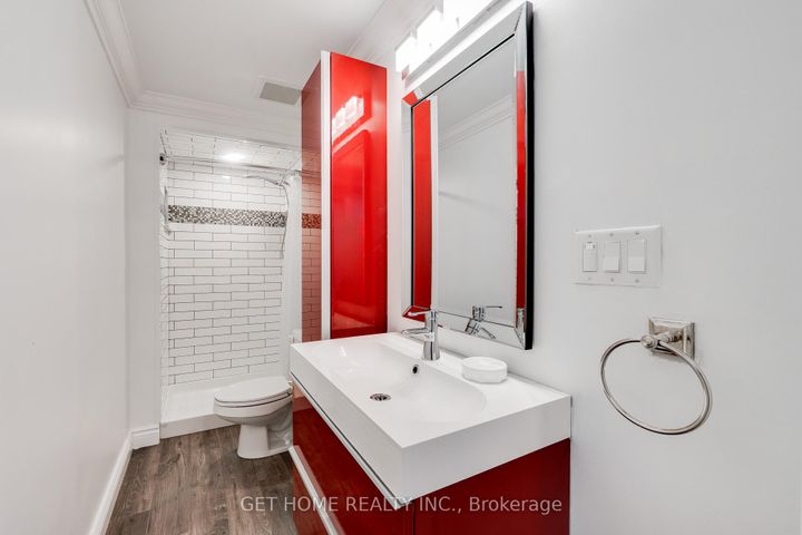 Photo 30 at 1119 Ashgrove Crescent, Pinecrest, Oshawa