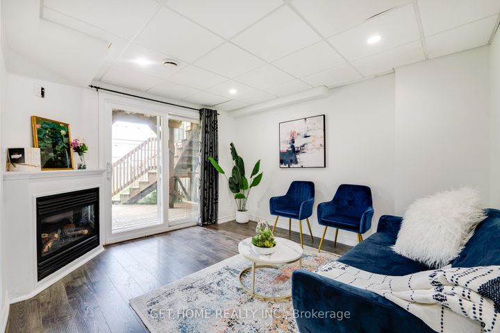 Photo 40 at 1119 Ashgrove Crescent, Pinecrest, Oshawa