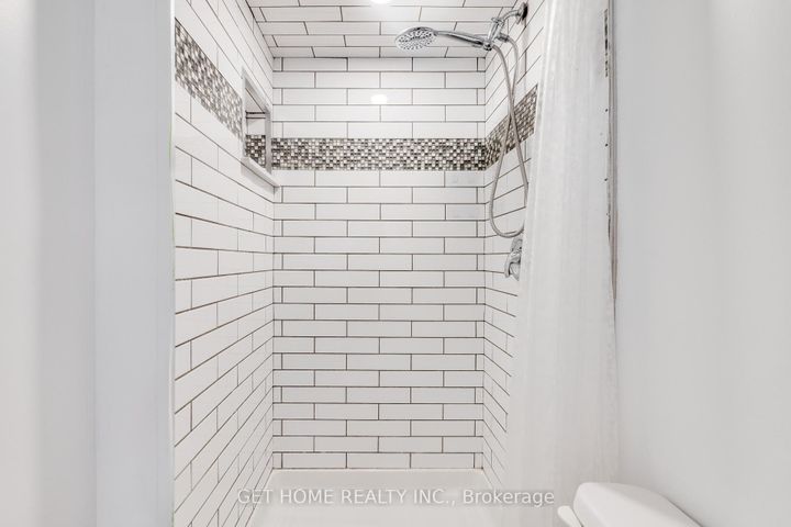 Photo 41 at 1119 Ashgrove Crescent, Pinecrest, Oshawa