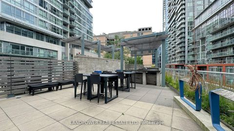 Photo 22 at 519 - 30 Nelson Street, Waterfront Communities C1, Toronto