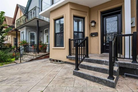 Photo 1 at 420 Ossington Avenue, Bellwoods, Toronto