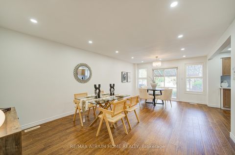 Photo 9 at 70 Millcroft Way, Brownridge, Vaughan