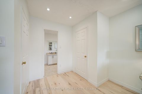 Photo 26 at 70 Millcroft Way, Brownridge, Vaughan