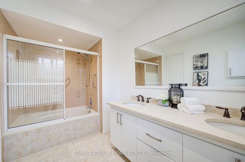 Photo 28 at 70 Millcroft Way, Brownridge, Vaughan