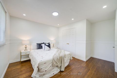 Photo 30 at 70 Millcroft Way, Brownridge, Vaughan