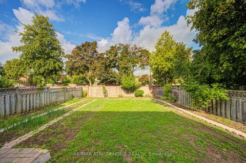 Photo 41 at 70 Millcroft Way, Brownridge, Vaughan