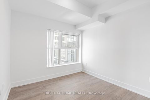 Photo 12 at 318 - 9 Mabelle Avenue, City Centre West, Toronto