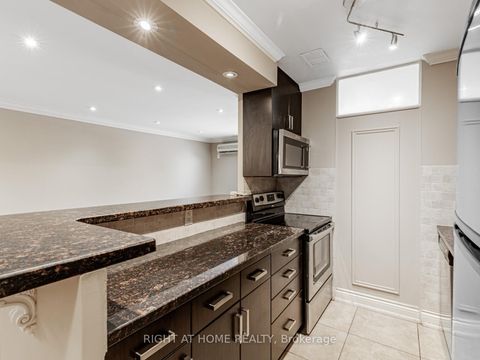 Photo 3 at 104 - 71 Jonesville Crescent, Victoria Village, Toronto