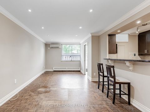 Photo 11 at 104 - 71 Jonesville Crescent, Victoria Village, Toronto