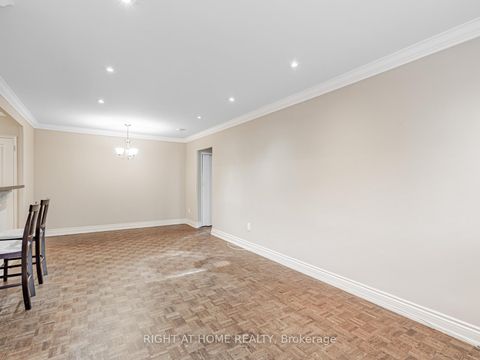 Photo 15 at 104 - 71 Jonesville Crescent, Victoria Village, Toronto