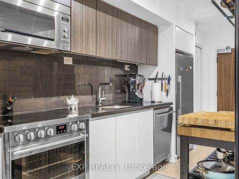 Photo 6 at 116 - 75 Queens Wharf Road, Waterfront Communities C1, Toronto