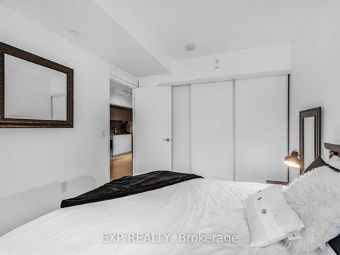 Photo 9 at 116 - 75 Queens Wharf Road, Waterfront Communities C1, Toronto
