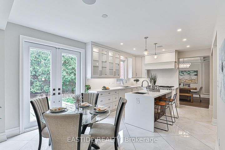 Photo 15 at 11 Gatcombe Circle, Mill Pond, Richmond Hill