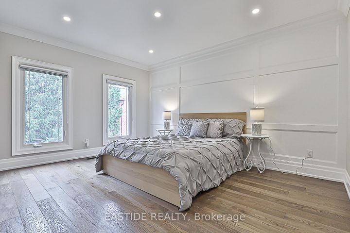 Photo 36 at 11 Gatcombe Circle, Mill Pond, Richmond Hill