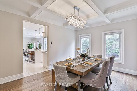 Photo 9 at 11 Gatcombe Circle, Mill Pond, Richmond Hill Photo 9 at 11 Gatcombe Circle, Mill Pond, Richmond Hill