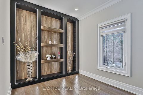 Photo 14 at 11 Gatcombe Circle, Mill Pond, Richmond Hill Photo 14 at 11 Gatcombe Circle, Mill Pond, Richmond Hill