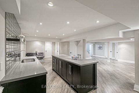 Photo 42 at 11 Gatcombe Circle, Mill Pond, Richmond Hill Photo 42 at 11 Gatcombe Circle, Mill Pond, Richmond Hill