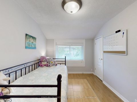 Photo 26 at 102 Botany Hill Road, Morningside, Toronto