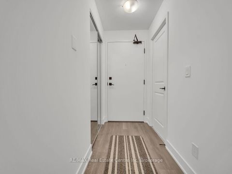 Photo 7 at 427 - 2485 TAUNTON Road, RO River Oaks, Oakville