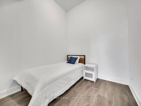 Photo 12 at 427 - 2485 TAUNTON Road, RO River Oaks, Oakville