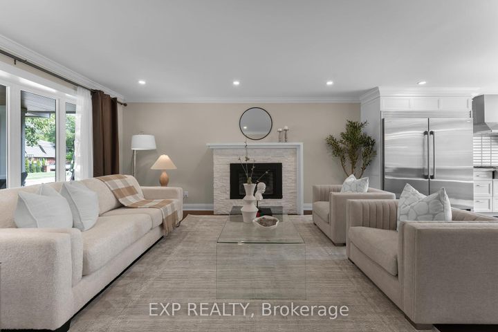 Photo 7 at 226 Shoreacres Road, Shoreacres, Burlington