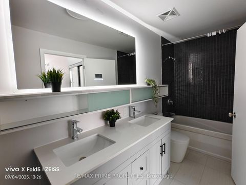 Photo 11 at 1823 - 111 Elizabeth Street, Bay Street Corridor, Toronto Photo 11 at 1823 - 111 Elizabeth Street, Bay Street Corridor, Toronto