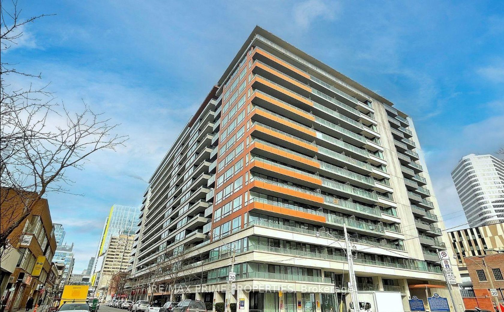 1823 - 111 Elizabeth Street, Bay Street Corridor, Toronto 