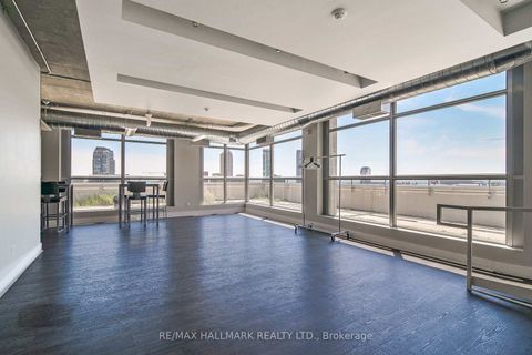 Photo 34 at 910 - 60 Bathurst Street, Niagara, Toronto