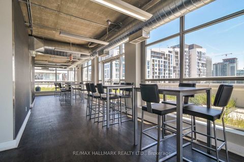 Photo 35 at 910 - 60 Bathurst Street, Niagara, Toronto