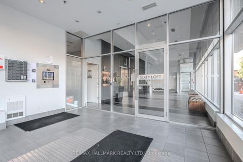 Photo 38 at 910 - 60 Bathurst Street, Niagara, Toronto