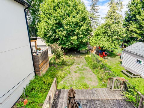 Photo 4 at 452 Soudan Avenue E, Mount Pleasant East, Toronto