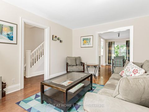 Photo 11 at 452 Soudan Avenue E, Mount Pleasant East, Toronto