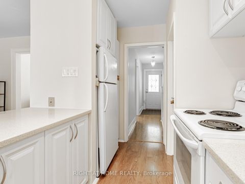Photo 19 at 452 Soudan Avenue E, Mount Pleasant East, Toronto