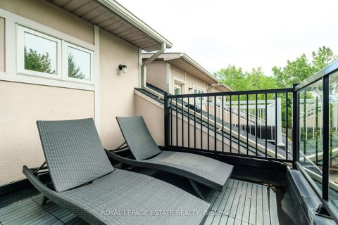 Photo 26 at 18 Bastedo Avenue, Woodbine Corridor, Toronto
