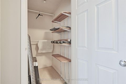 Photo 16 at 8E - 86 Gerrard Street E, Yonge Corridor, Toronto Photo 16 at 8E - 86 Gerrard Street E, Yonge Corridor, Toronto