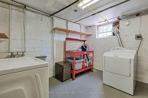 Photo 24 at 479 Ridelle Avenue, Belgravia, Toronto
