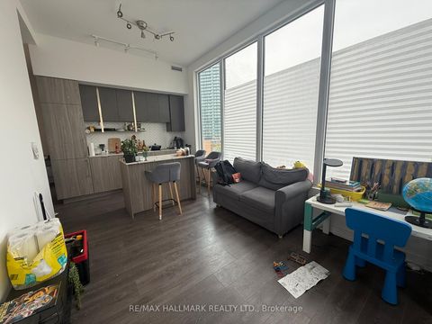 Photo 11 at 407 - 15 Holmes Avenue, Willowdale East, Toronto