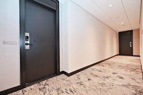 Photo 4 at Ph 202 - 23 Hollywood Avenue, Willowdale East, Toronto