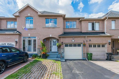 Photo 0 at 2D View Green Crescent E, Clairville, Toronto