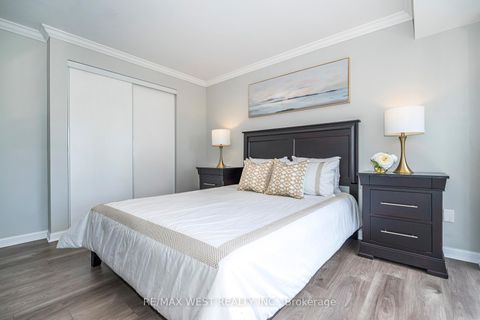 Photo 24 at 705 - 15 Stafford Street, Niagara, Toronto