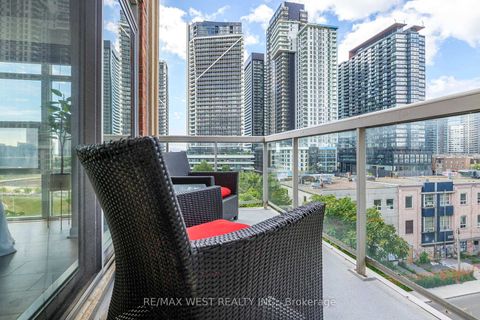 Photo 30 at 705 - 15 Stafford Street, Niagara, Toronto