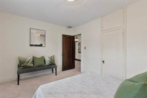 Photo 22 at 80 Jackson Avenue, Kingsway South, Toronto