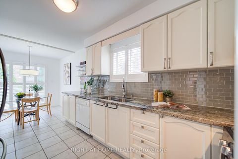 Photo 10 at 19 Purdy Crescent, Pelmo Park W4, Toronto