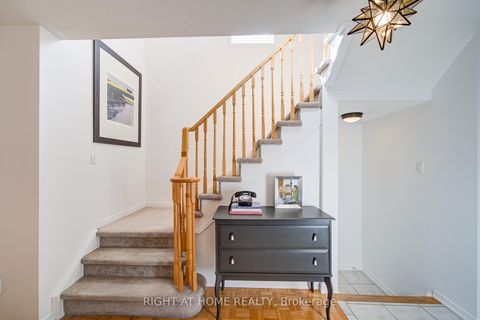 Photo 15 at 19 Purdy Crescent, Pelmo Park W4, Toronto